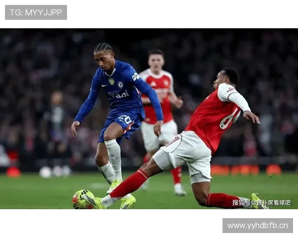 曼联重返欧冠形势变化，竞争格局调整对赛季走势形成制约