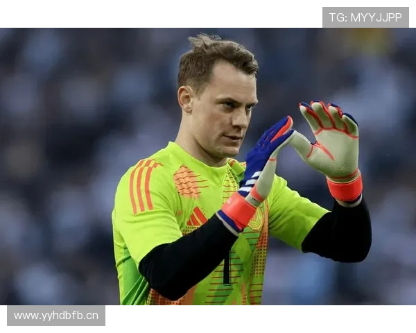 诺伊尔德甲多冠履历解析