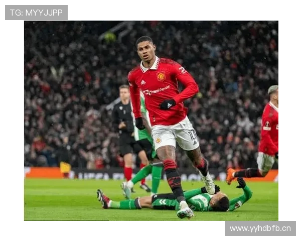 曼联重建进程存疑:频繁修补暴露体系稳定性不足 曼联重建进程存疑:频繁修补暴露体系稳定性不足