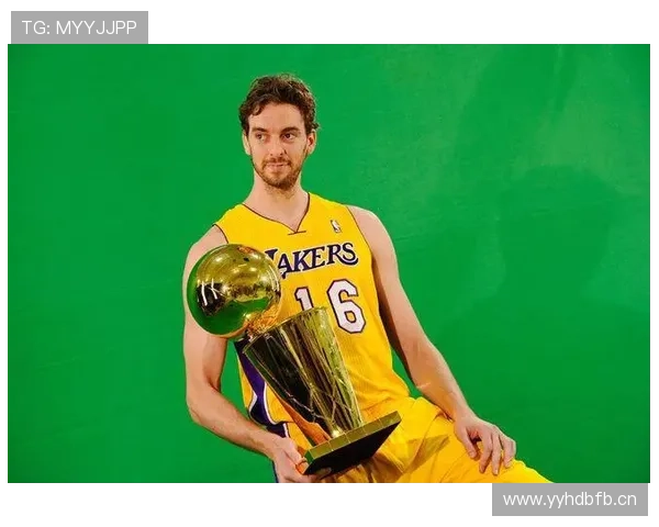 弗拉霍维奇与哈兰德终结能力对比分析