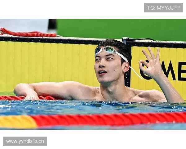 汪顺家的冰箱里只放蛋白粉和冰块